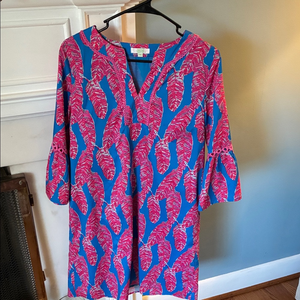 Jade Pink and Blue Feather Pattern Top